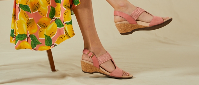 womens comfort wedge sandals