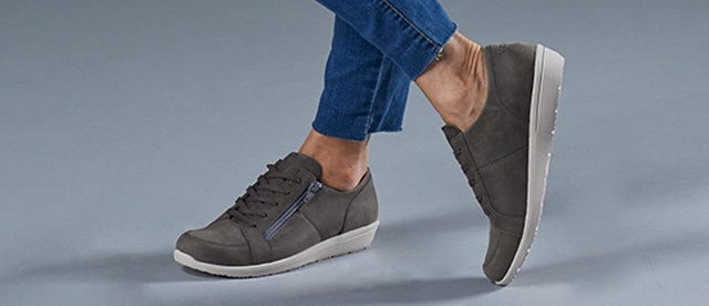 wide width designer shoes