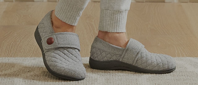 womens house slippers with support