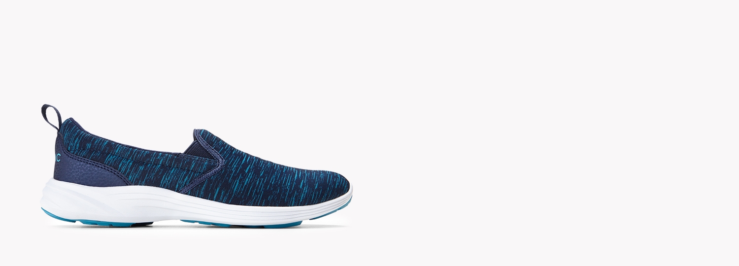 where can i buy wide width shoes