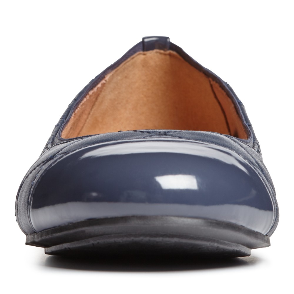 Desiree Vionic Shoes