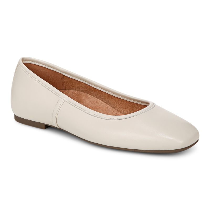 Womens cream flats hotsell