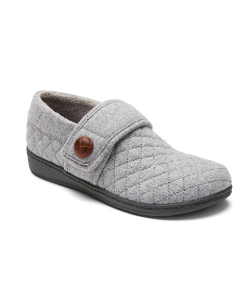 Vionic moccasin hotsell slippers