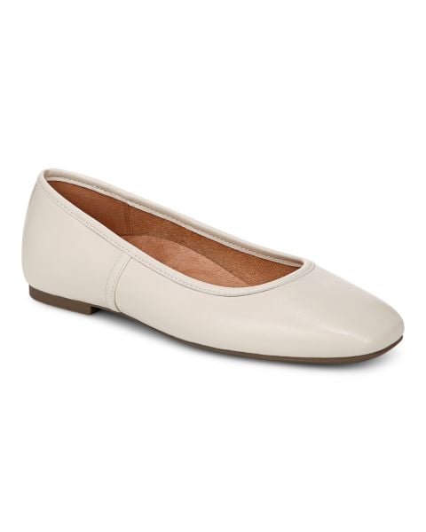 Supportive flats for walking top