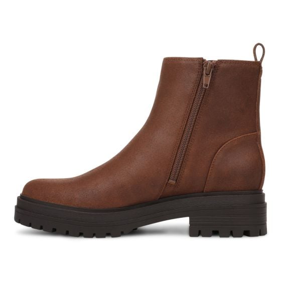 Hazelnut Brown Waxy Leather