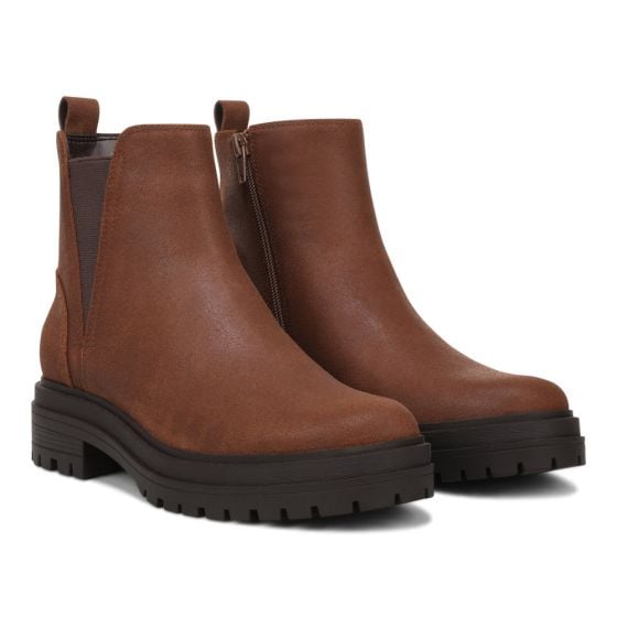 Hazelnut Brown Waxy Leather