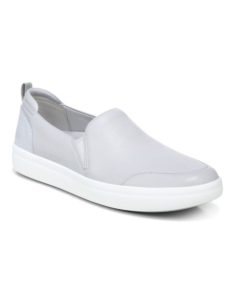 vionic slip on sneakers