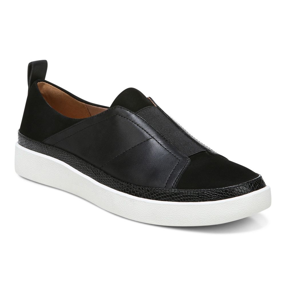 Zinah Slip On