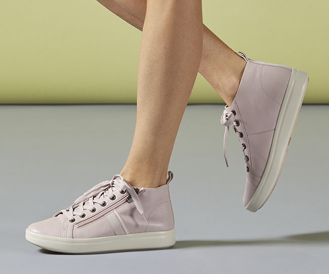 vionic stevie high top