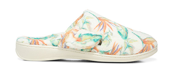 vionic slip on trainers