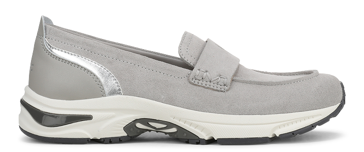 Roam Shoe 1